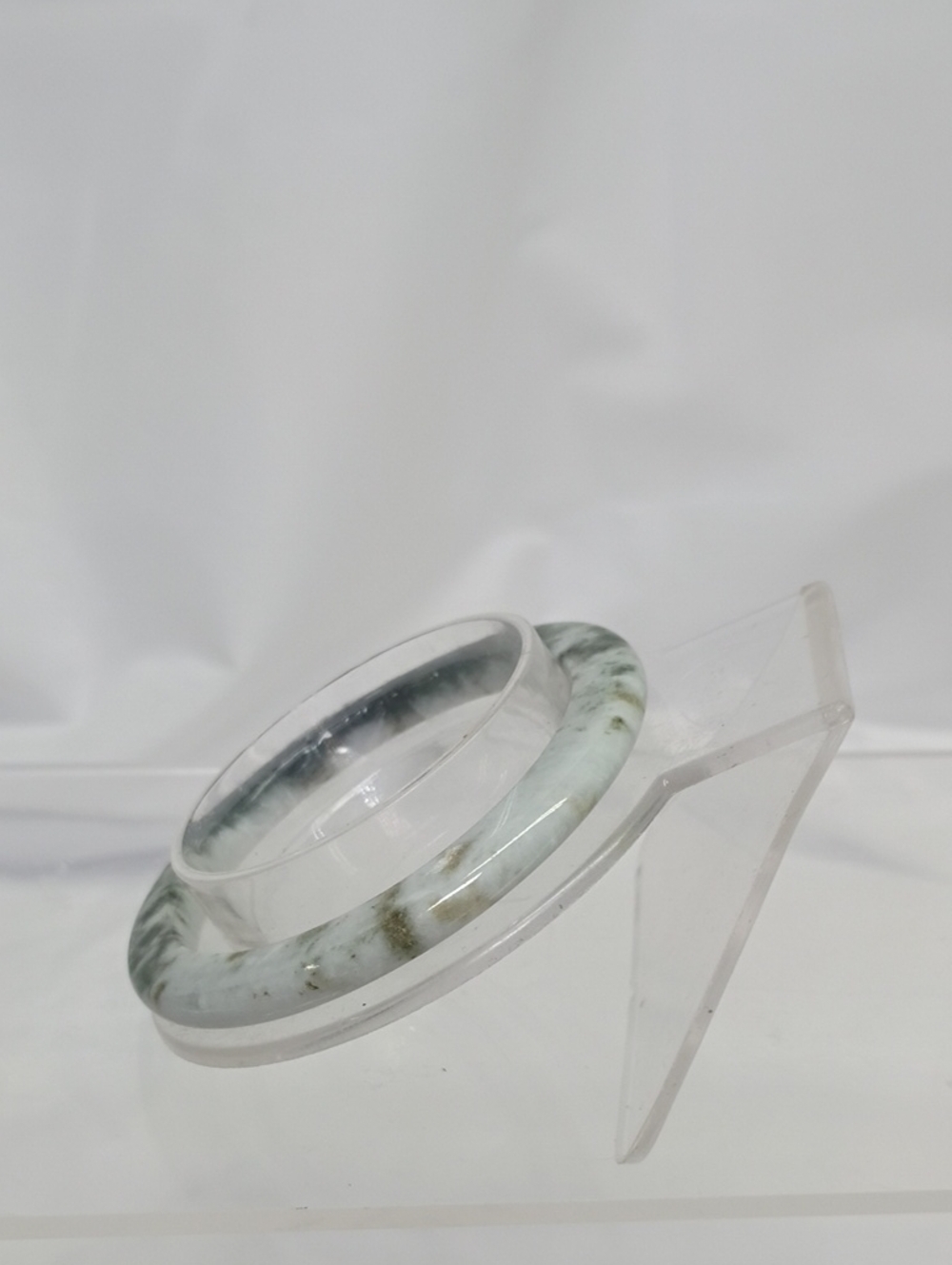 Jadeiete Bangle - Picture 6 of 6
